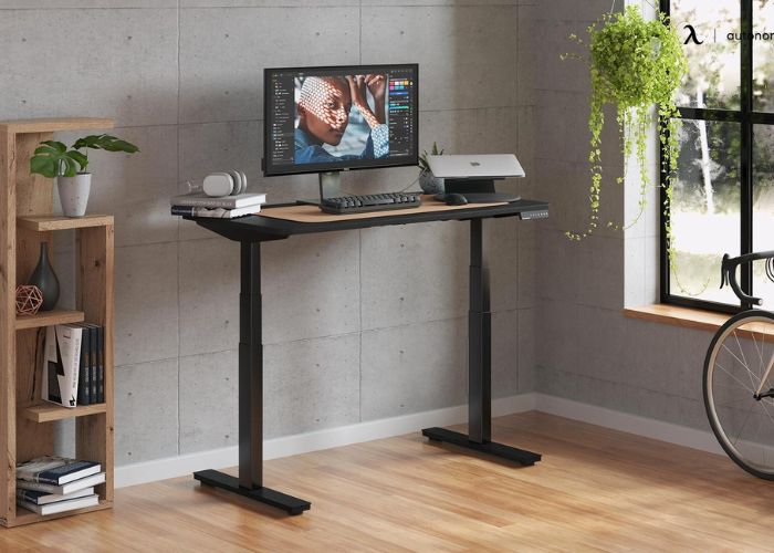 Multi-functional Standing Desks: Versatile Solutions for Limited Spaces