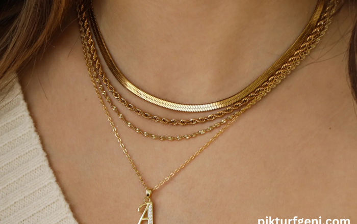 How to Design a Personalized Necklace That Reflects Your Personality